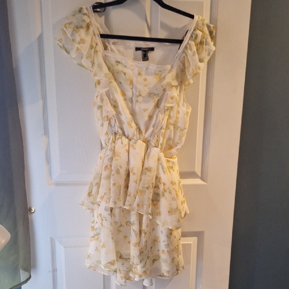 Vanilla Yellow White Lace Trim Ruffled Dress Medium Fairy Cottage‎ Boho